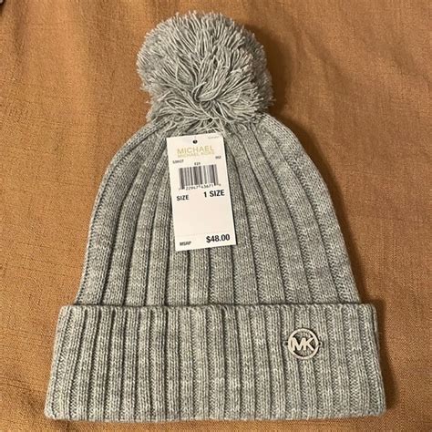 michael kors beanie with pom grey